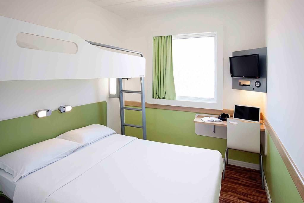 Ibis Budget Nancy Porte Sud Houdemont Esterno foto